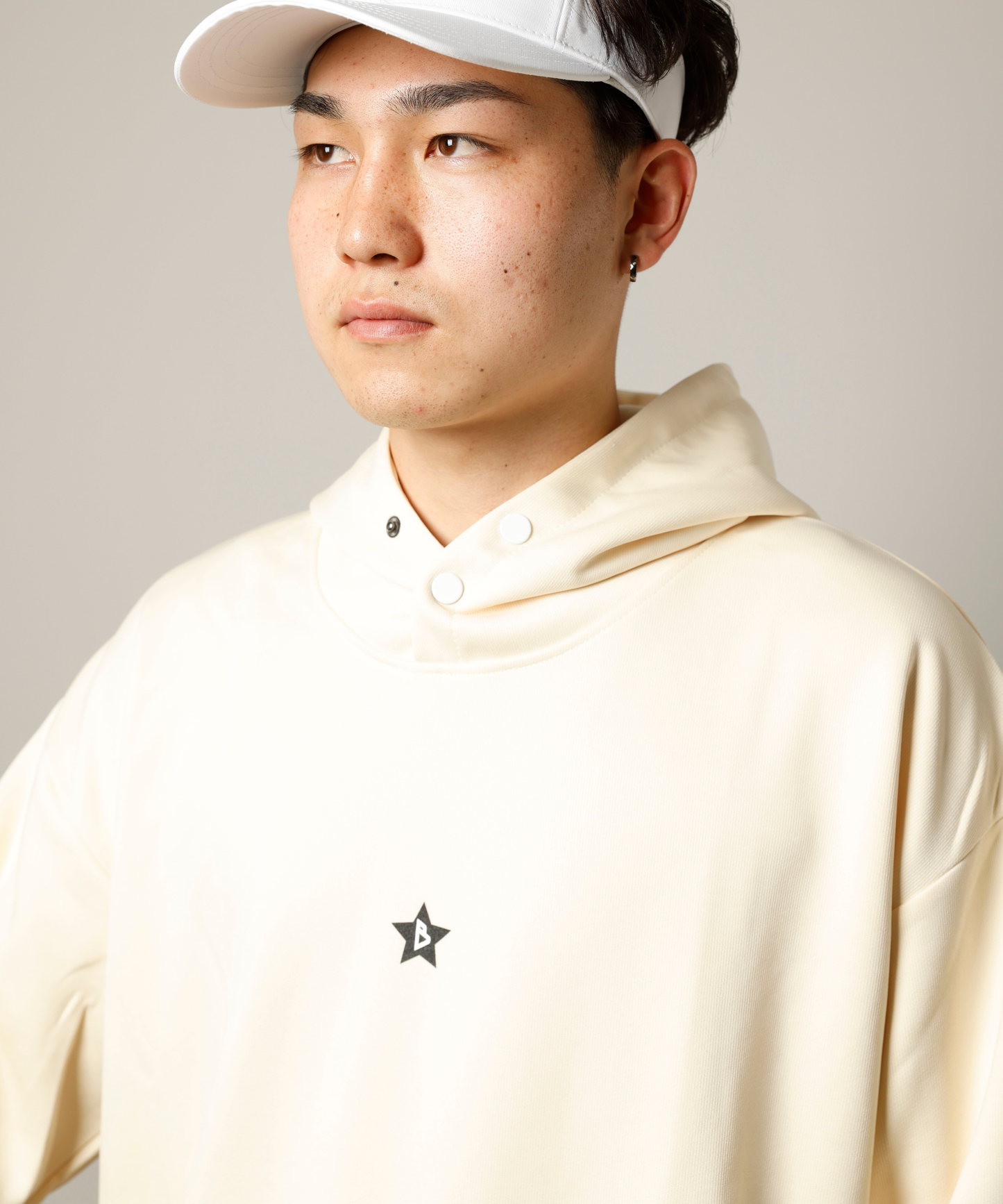 プルオーバーパーカー Bスターロゴ WHITE