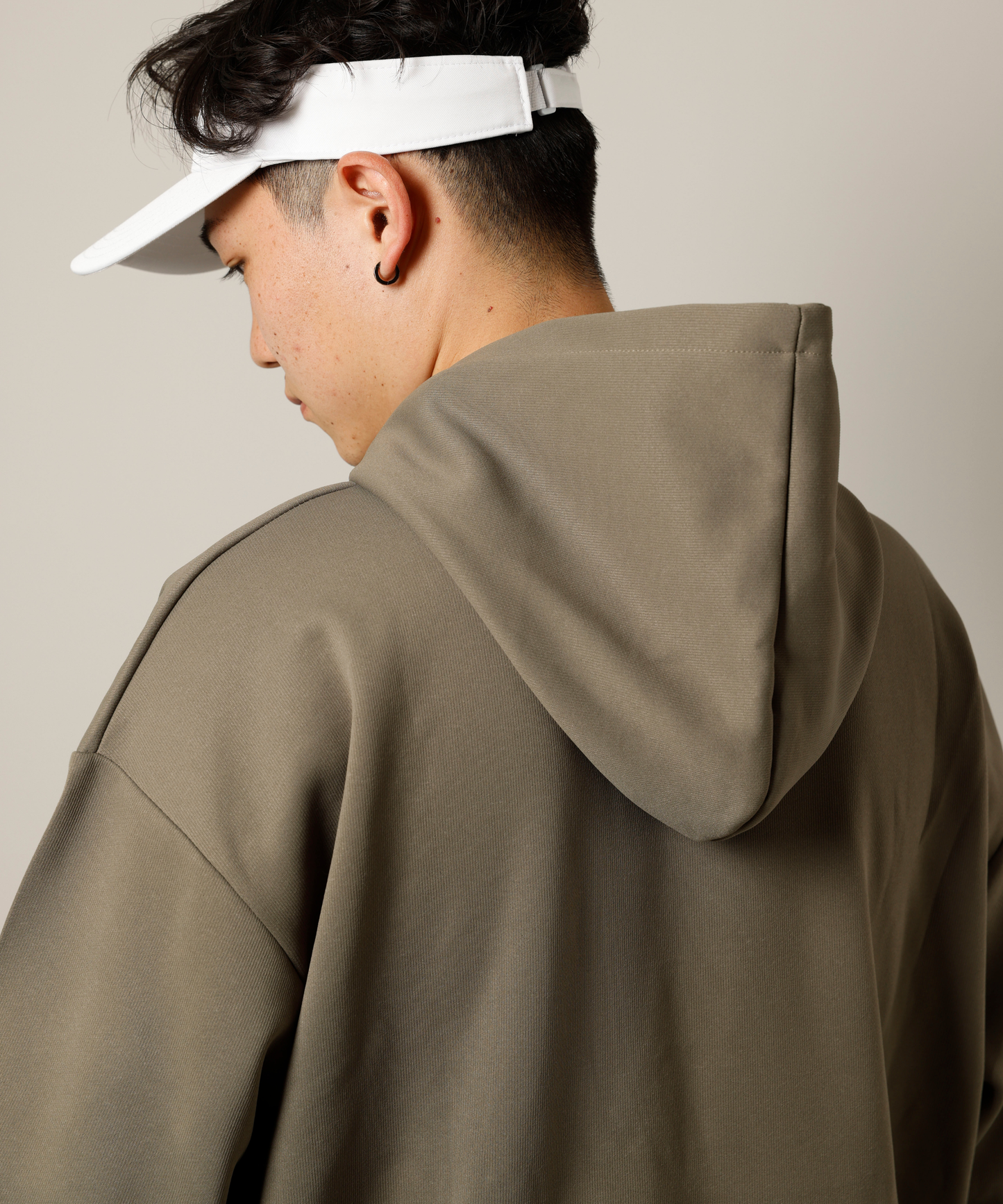 プルオーバーパーカー Bスターロゴ KHAKI