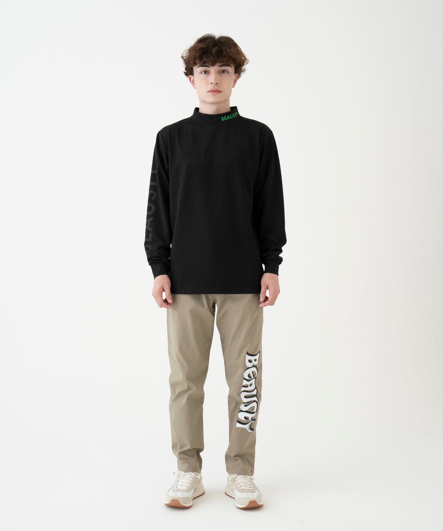 ストレッチテーパードパンツ BEIGE