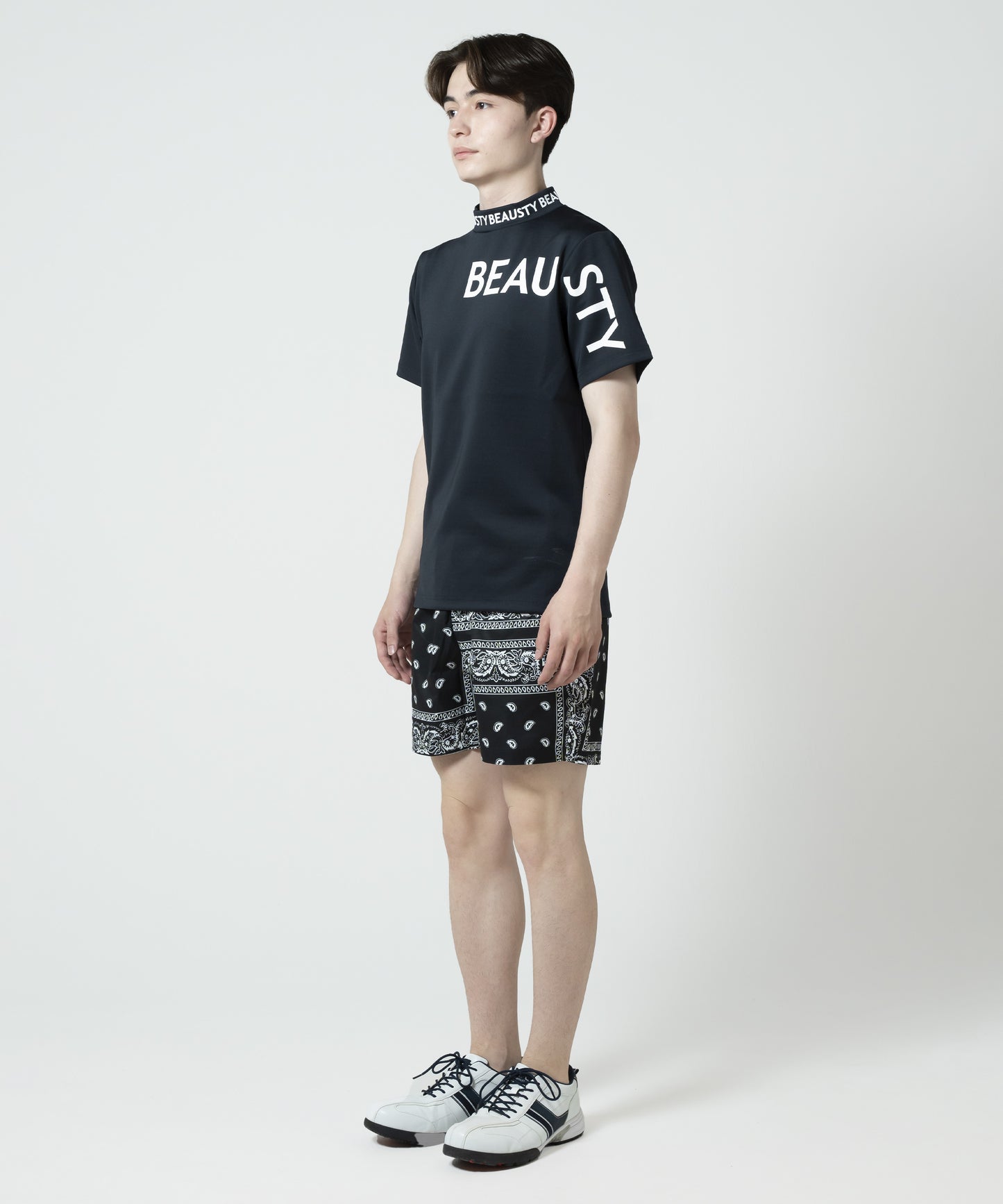 BEAUSTY アシンメトリー ロゴ モックネック Tシャツ BLACK