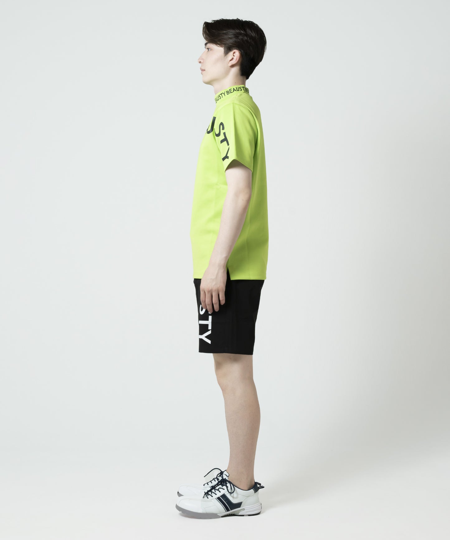 BEAUSTY アシンメトリー ロゴ モックネック Tシャツ LIME