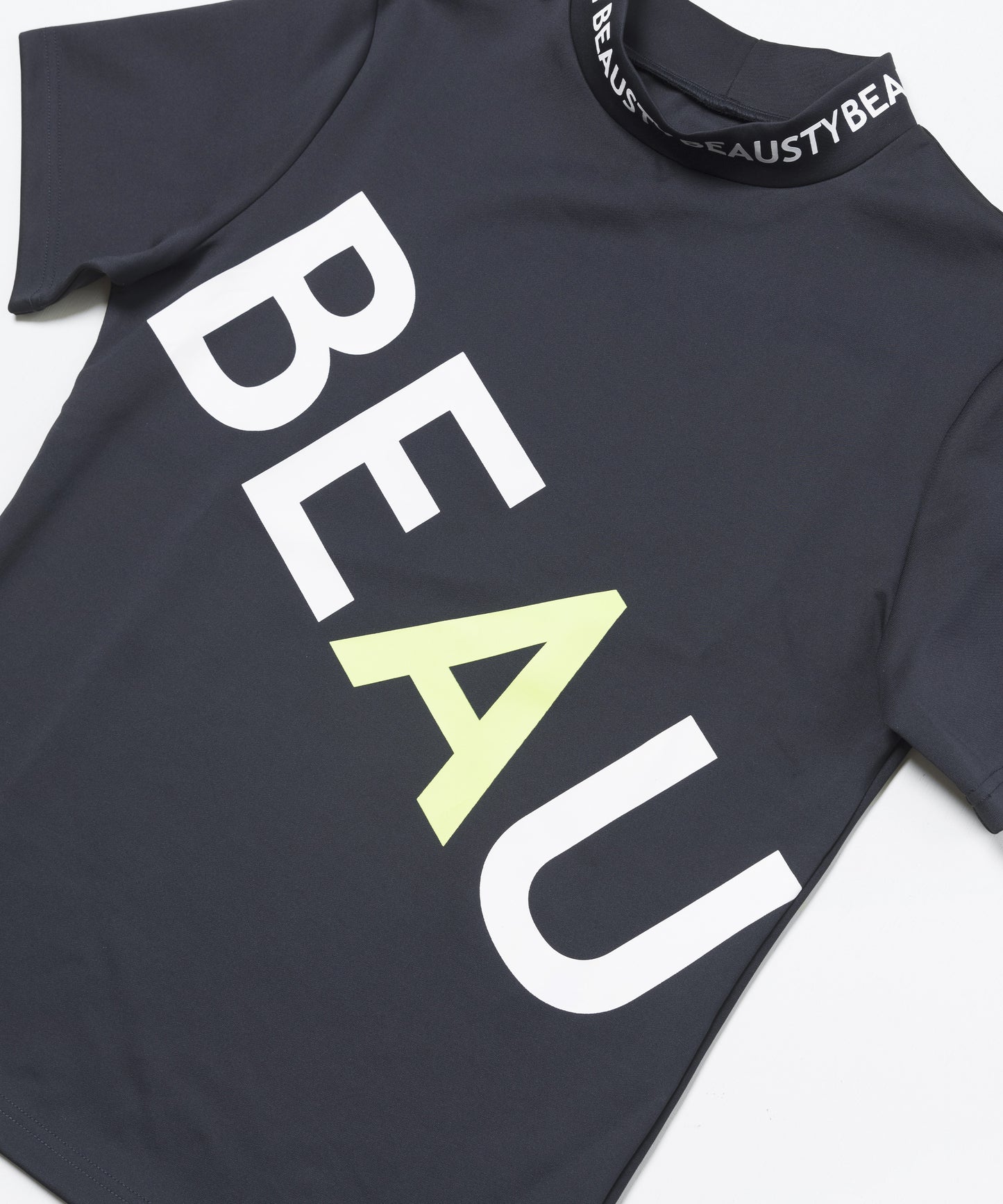 BEAUSTY ビッグ ロゴ モックネック Tシャツ BLACK