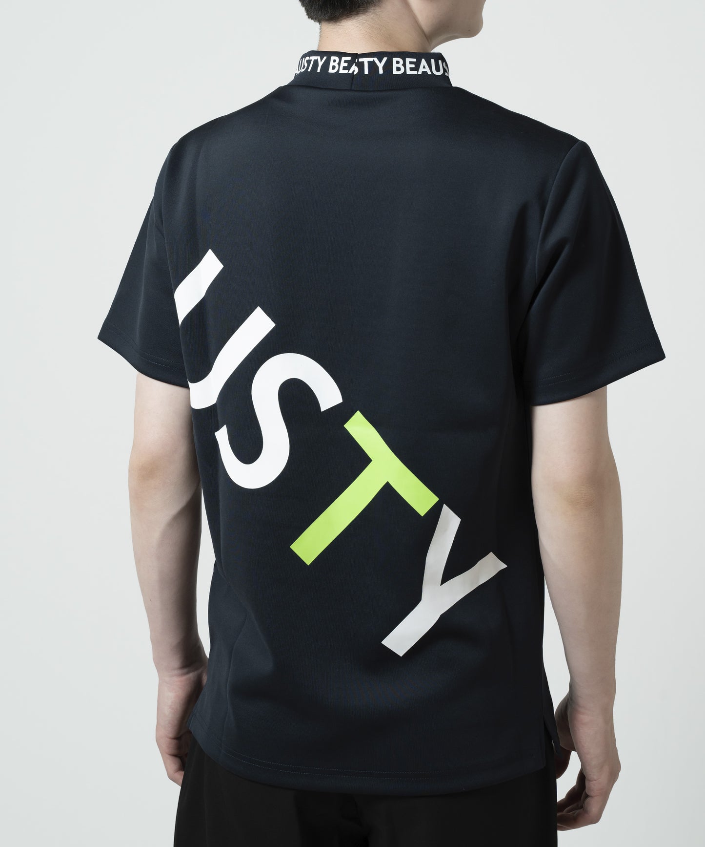 BEAUSTY ビッグ ロゴ モックネック Tシャツ BLACK