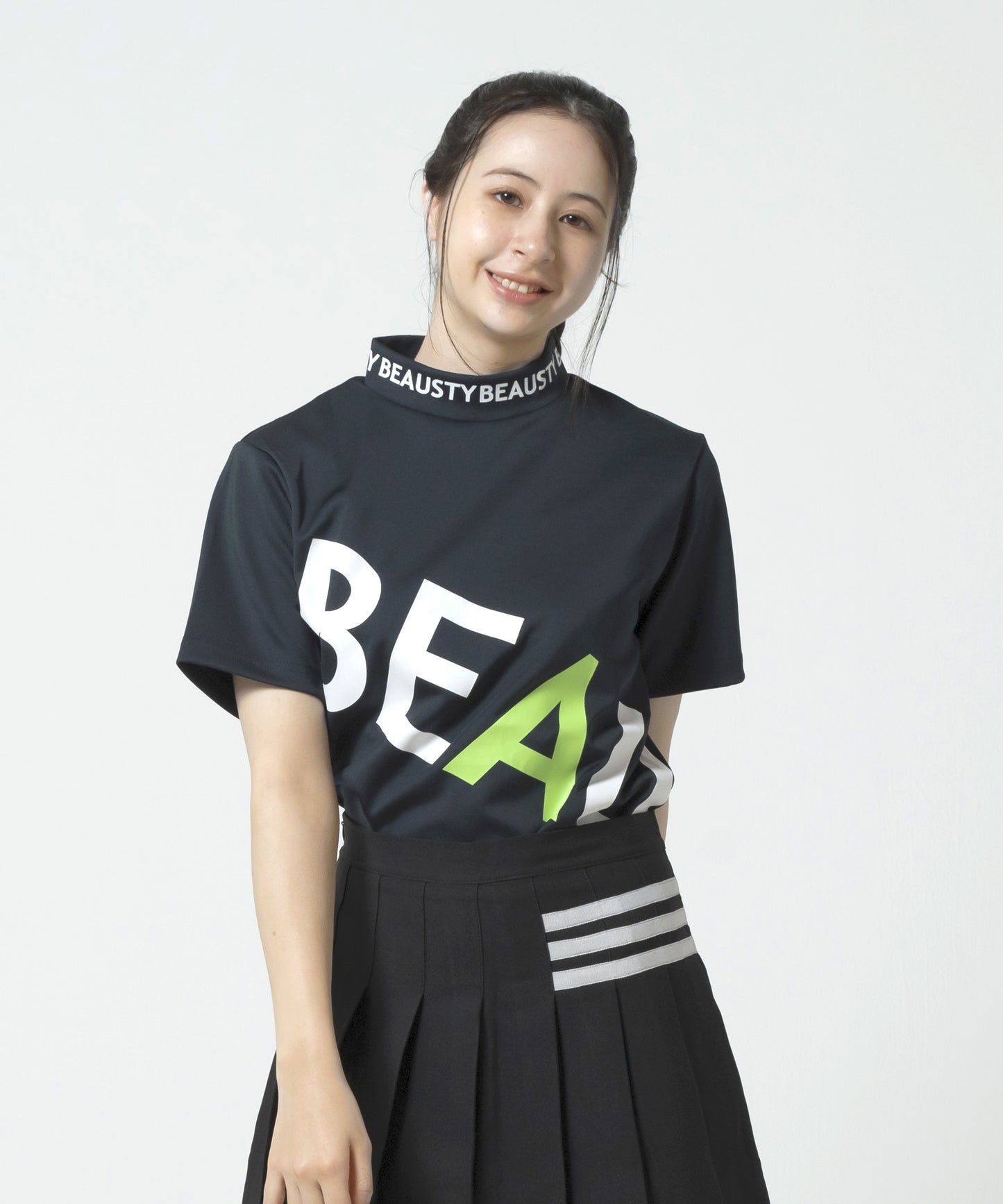BEAUSTY ビッグ ロゴ モックネック Tシャツ BLACK