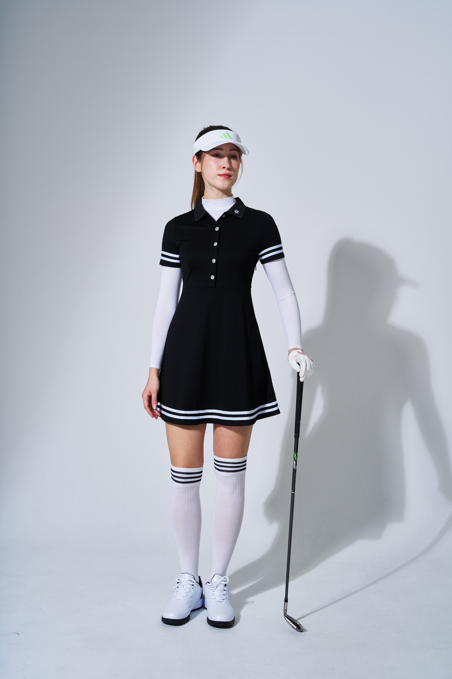 ワンポイント Bスター ロゴ ボタンワンピース BLACK