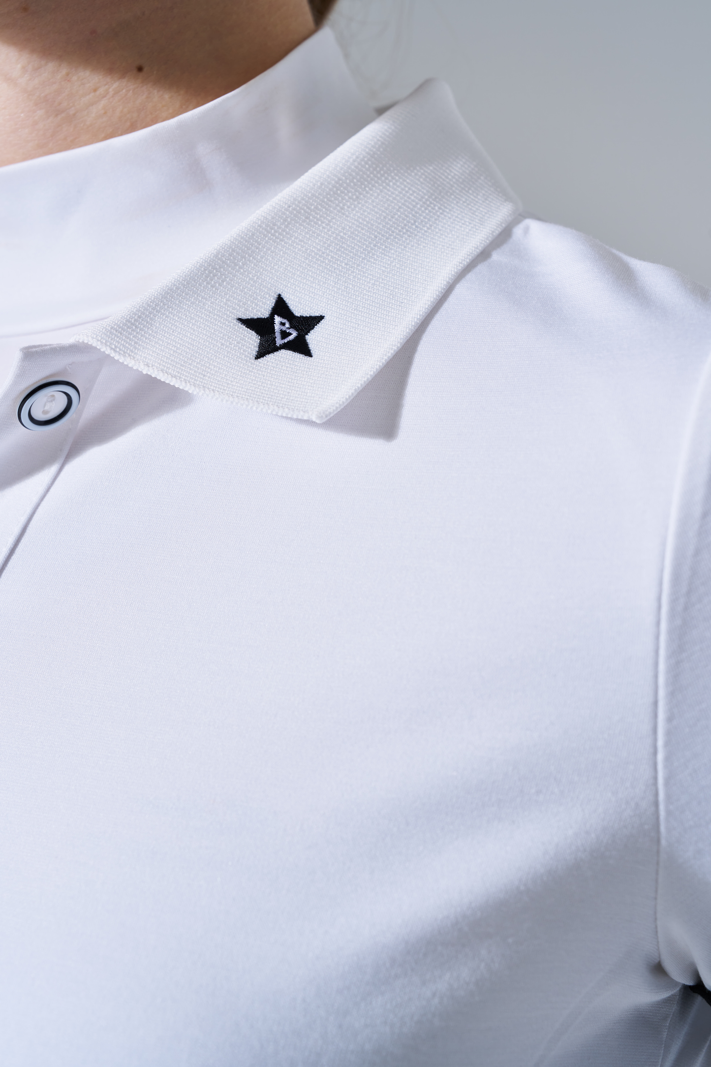 ワンポイント Bスター ロゴ ボタンワンピース WHITE