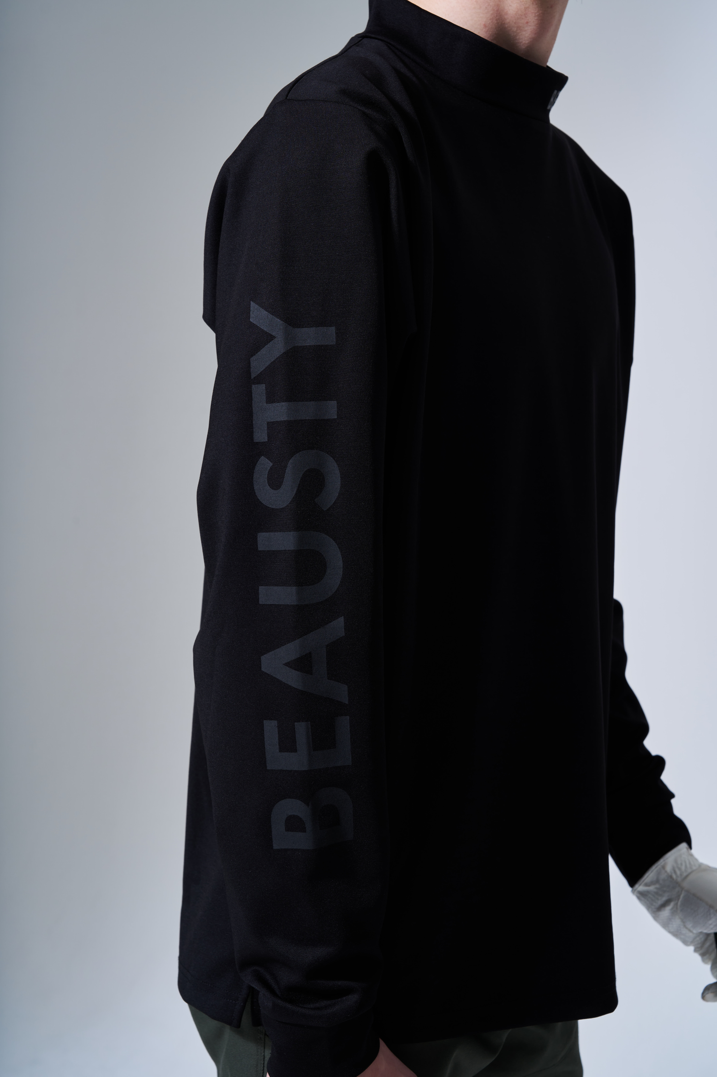 BEAUSTY Drip Heart  モックネック ロングスリーブ